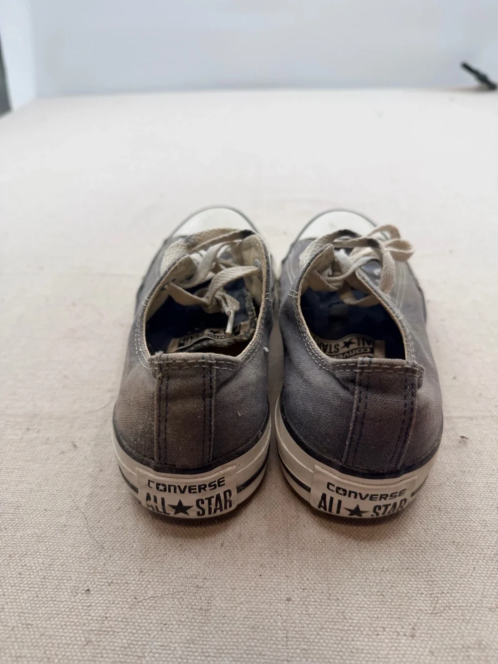 Converse  Low Top Sneakers in Gray and White